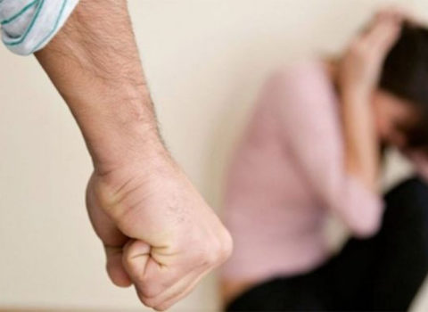 Cəlilabadda 39 yaşlı qadın bir neçə nəfər tərəfindən döyüldü