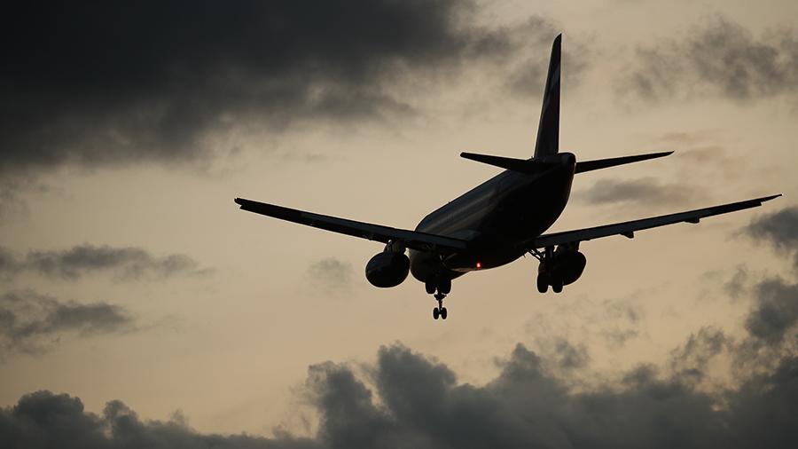 İtalyan pilot yuxuya getdi - Terror xəbərdarlığına keçildi