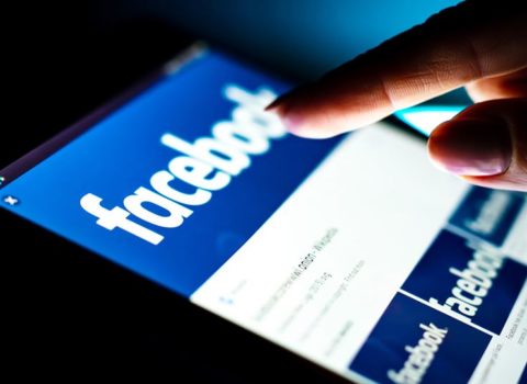 “Facebook”da problem yarandı