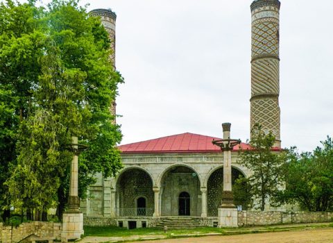 29 ildən sonra Şuşada bayram namazı qılındı – VİDEO – YENİLƏNİB