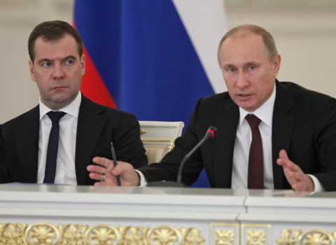 Putin Medvedevi bu vəzifəyə gətirəcək
