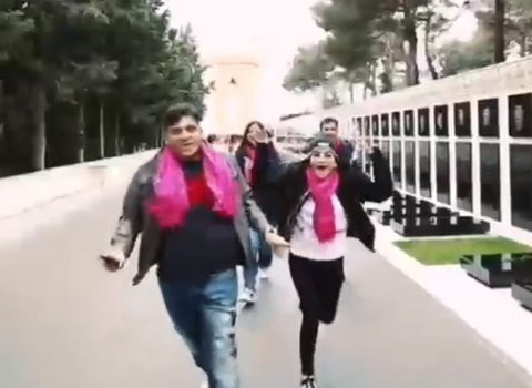 Şəhidlər xiyabanında klip çəkdirən hindistanlılarla bağlı RƏSMİ AÇIQLAMA — VİDEO
