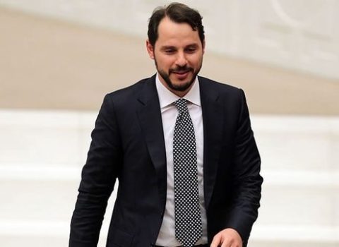 Ərdoğanın kürəkəni, nazir Albayrak haradadır, Elazığda da gözə dəymədi? – Türk jurnalistinin köşə yazısı