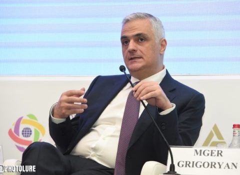 Ermənistan və Qazaxıstan “avtomobil problemi”ni hələ ki həll edə bilmir