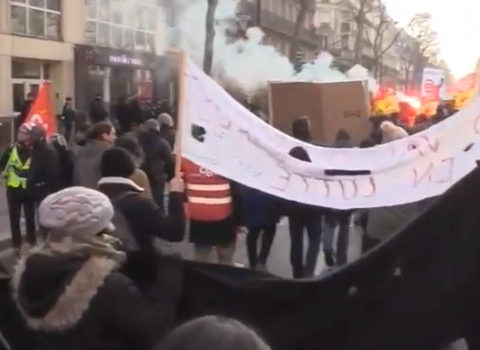 Pensiya islahatlarına qarşı etiraz aksiyası – CANLI