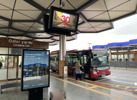 Mərkəzin bütün avtobusları bir dəqiqəlik siqnal verəcək – 20 YANVAR