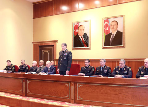 Vilayət Eyvazov generalları topladı – FOTO