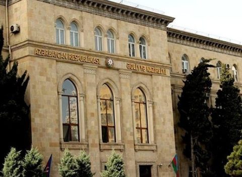 Bir sıra bələdiyyələrin vəzifəli şəxsləri məhkəməyə verildi