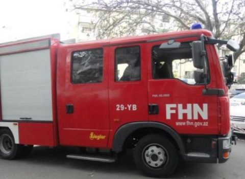 Abşeronda yaşayış binasında yanğın