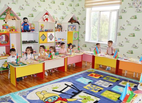 “Uşaq bağçalarına qəbulun elektronlaşması korrupsiya halını aradan qaldıracaq” – RƏYLƏR