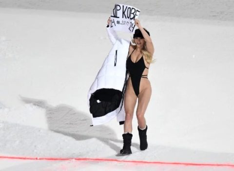 Yarıçılpaq model Kobi Brayantın xatirəsini belə yad etdi – FOTO