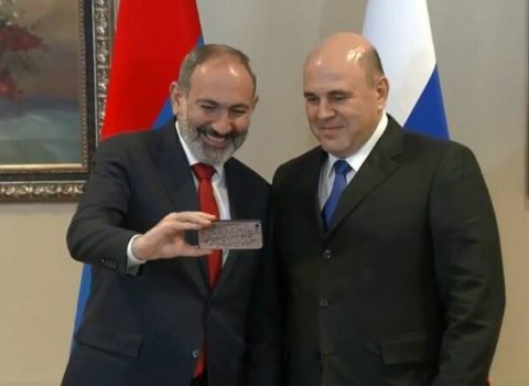 Paşinyandan gülməli cavab…”Selfie erməni sözüdür”