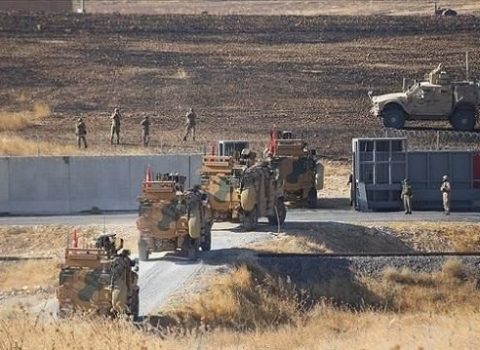 ABŞ Rusiya qüvvələrinin qarşısını kəsdi