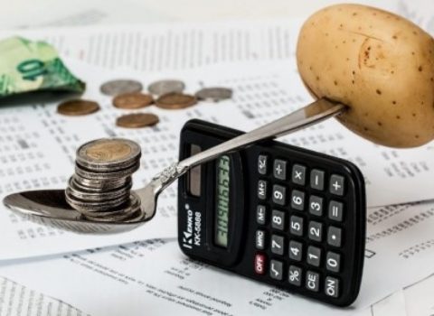 Azərbaycanda yaşayış minimumu 190 manat oldu