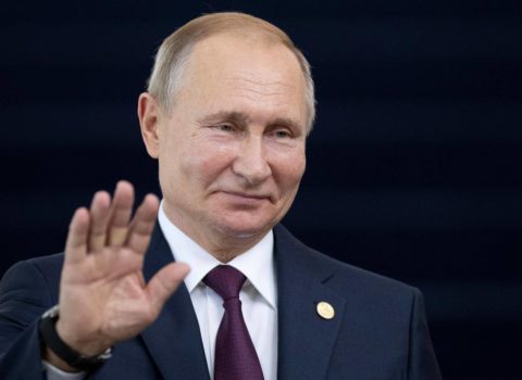 Sankt-Peterburqda Qırğızıstan vətəndaşı həbs olundu – Putinə görə