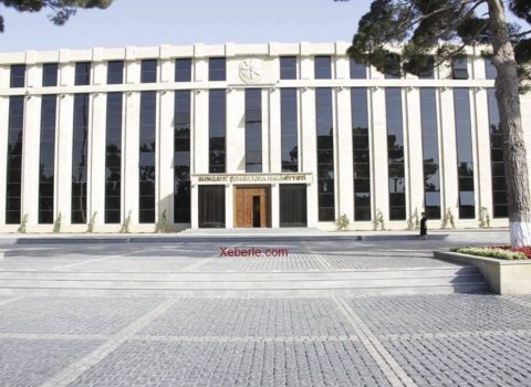 Daha bir icra hakimiyyəti ilə bağlı qalmaqal: Külli miqdarda pulu götürüb qaçdı – FOTO