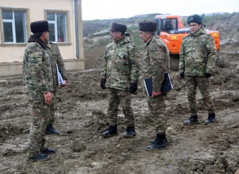 Nazir tikintinin getdiyi hərbi hissədə – FOTOLAR