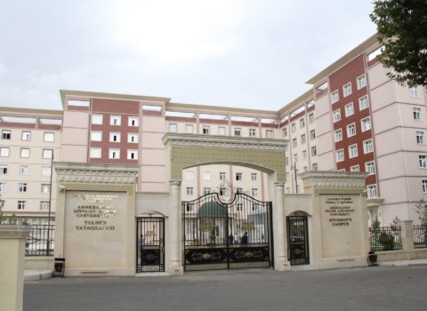 Azərbaycanda bu universiteti seçənlərə 15 min manat pul və “Niva” avtomobili veriləcək