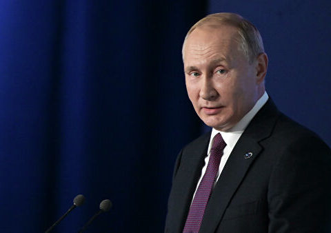Putin Rusiya proqramçılarını ölkənin üstünlüyü adlandırdı 