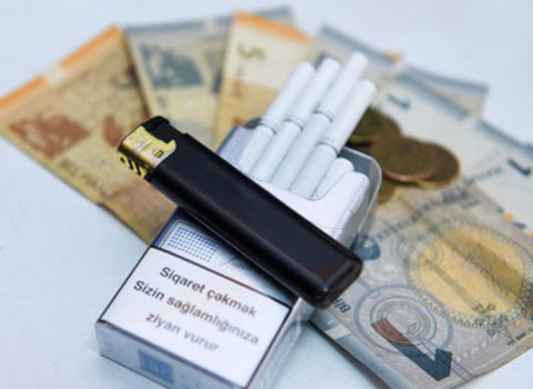 DİQQƏT: Britaniya modeli GÜNDƏMDƏ – Bu şəxslərə siqaret satışı ömürlük qadağan edilə bilər