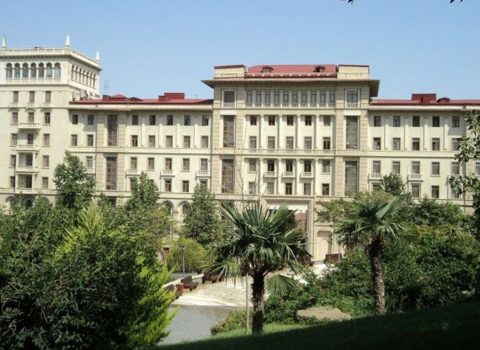 Vəkillərə hüquqi yardımla əlaqədar vəsaitin ödənilməsi qaydası dəyişdi