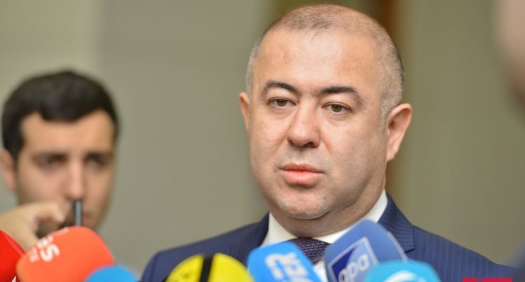 “Seçkilərlə bağlı neqativ halların olması normaldır” – Rövzət Qasımov “Seçkilərlə bağlı neqativ halların olması normaldır” – Rövzət Qasımov