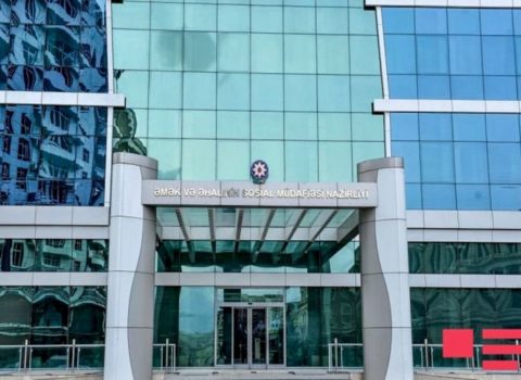 Nazirlik: Bir neçə pensiyaçının kartından vəsait oğurlandı