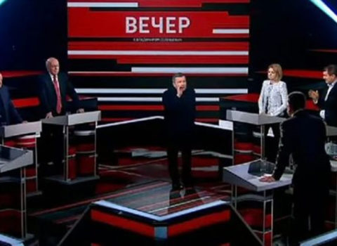 Məşhur aparıcı keçmiş millət vəkilini verilişindən qovdu