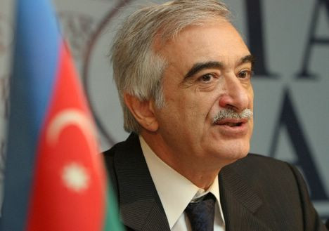 Polad Bülbüloğlu “Heydər Əliyev” ordeni ilə təltif edildi – Sərəncam