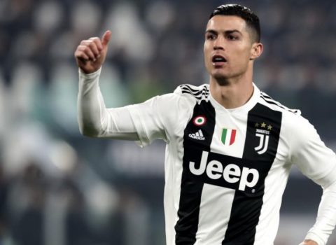 Ronaldo 1000-ci oyununa çıxdı, qol vurdu – Video