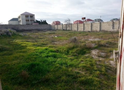Bakıda sotu 230 manata torpaq satılır