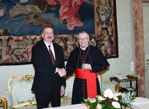Prezident İlham Əliyev Müqəddəs Taxt-Tacın dövlət katibi ilə görüşüb – YENİLƏNİB