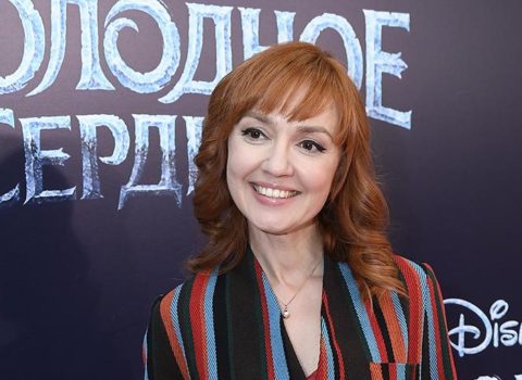 Rusiyalı müğənni “Oskar”da çıxışı haqqında danışdı