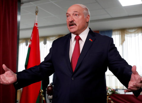 Lukaşenkonun vəziyyəti belaruscadır – Kütləvi tətillər zəncirvari reaksiya ilə uzanır