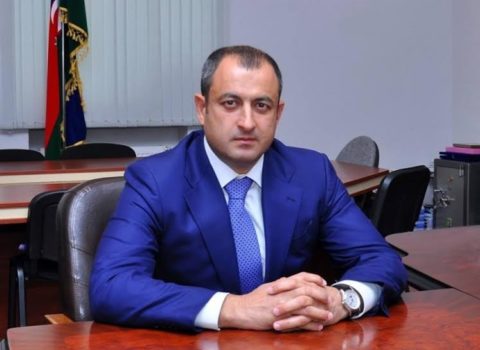 “Vəsait azalır, heç olmasa 10 manat belə olsa, pul köçürün” – Adil Əliyev