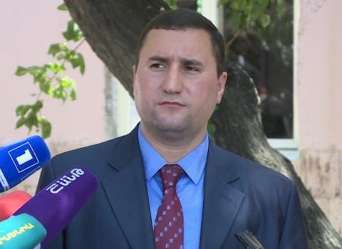Ermənistanda hərbi səfərbərlik elan olundu
