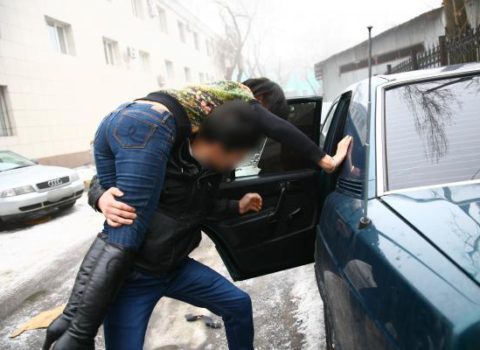 Gürcüstanda azərbaycanlı qız qaçırıldı