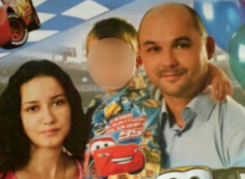 Atası tərəfindən tərk edilən uşaqlar nənəsinə verildi