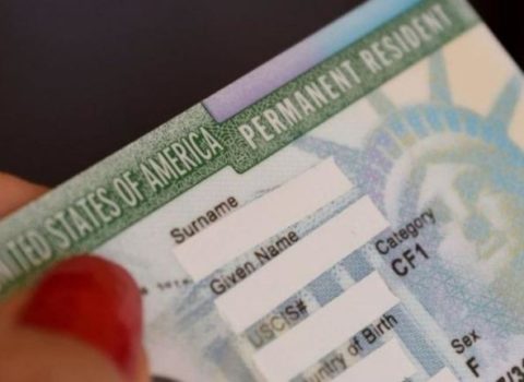 “Green Card”a ümid edənlərə BƏD XƏBƏR