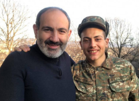 Paşinyanın Qarabağda əsgərlik çəkən oğlunun YENİ VİDEOSU