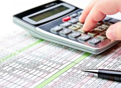 Bu aparıcı axtarışa verildi  – Vergiyə borcu var