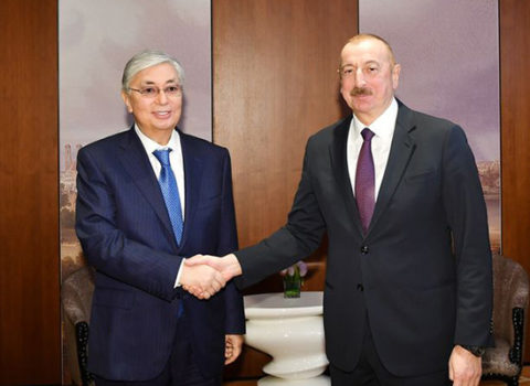 İlham Əliyev Münhendə Qazaxıstan Prezidenti ilə görüşdü – Fotolar