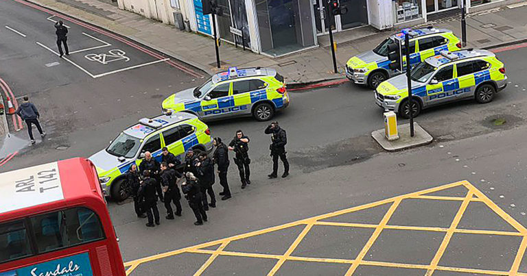 İŞİD Londondakı hücumu öz boynuna aldı İŞİD Londondakı hücumu öz boynuna aldı