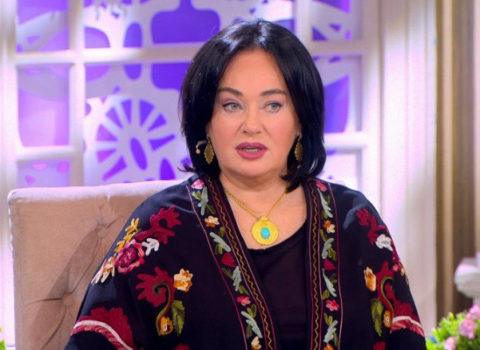 Aparıcı efirdə qadına “axmaqsan” dedi