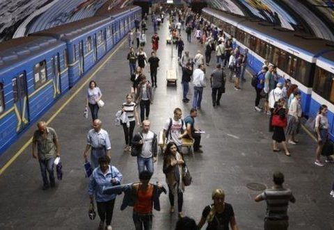 Zelenski metroların bağlanmasına göstəriş verdi