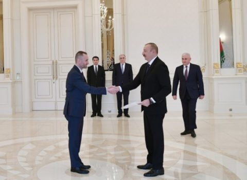 İlham Əliyev Polşanın yeni səfirini qəbul etdi – FOTO