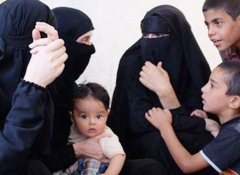 İraq həbsxanasında qalan 82 azərbaycanlı uşaq Bakıya göndərildi