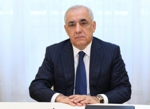 Baş Nazir dollarla bağlı əhaliyə çağırış etdi