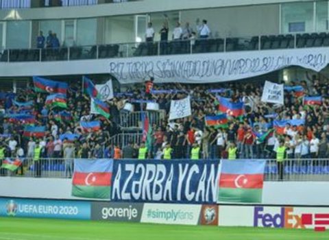 Azərbaycan Premyer Liqası dayandırıldı