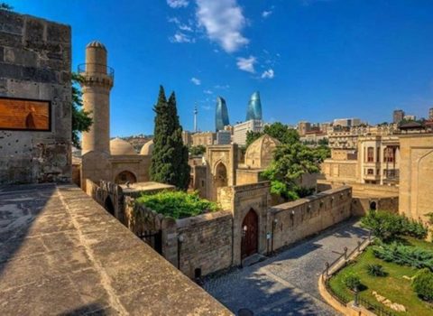 İçərişəhərdə koronavirusa qarşı qabaqlayıcı tədbirlər görülür
